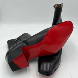 red bottoms for men